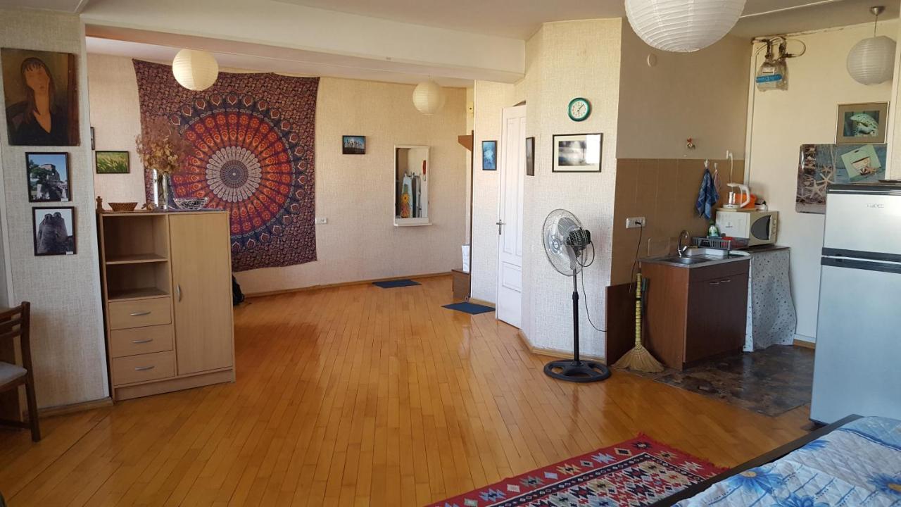 Good Apartment Τυφλίδα Εξωτερικό φωτογραφία