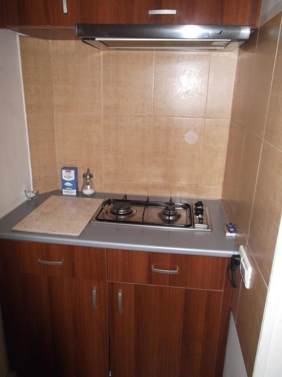 Good Apartment Τυφλίδα Δωμάτιο φωτογραφία